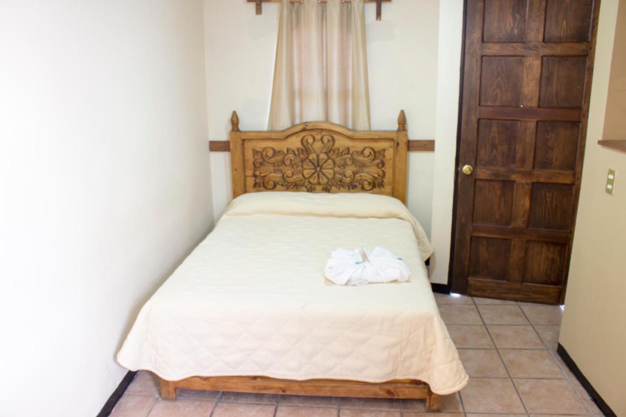 Villas Hotel Cholula Eksteriør billede